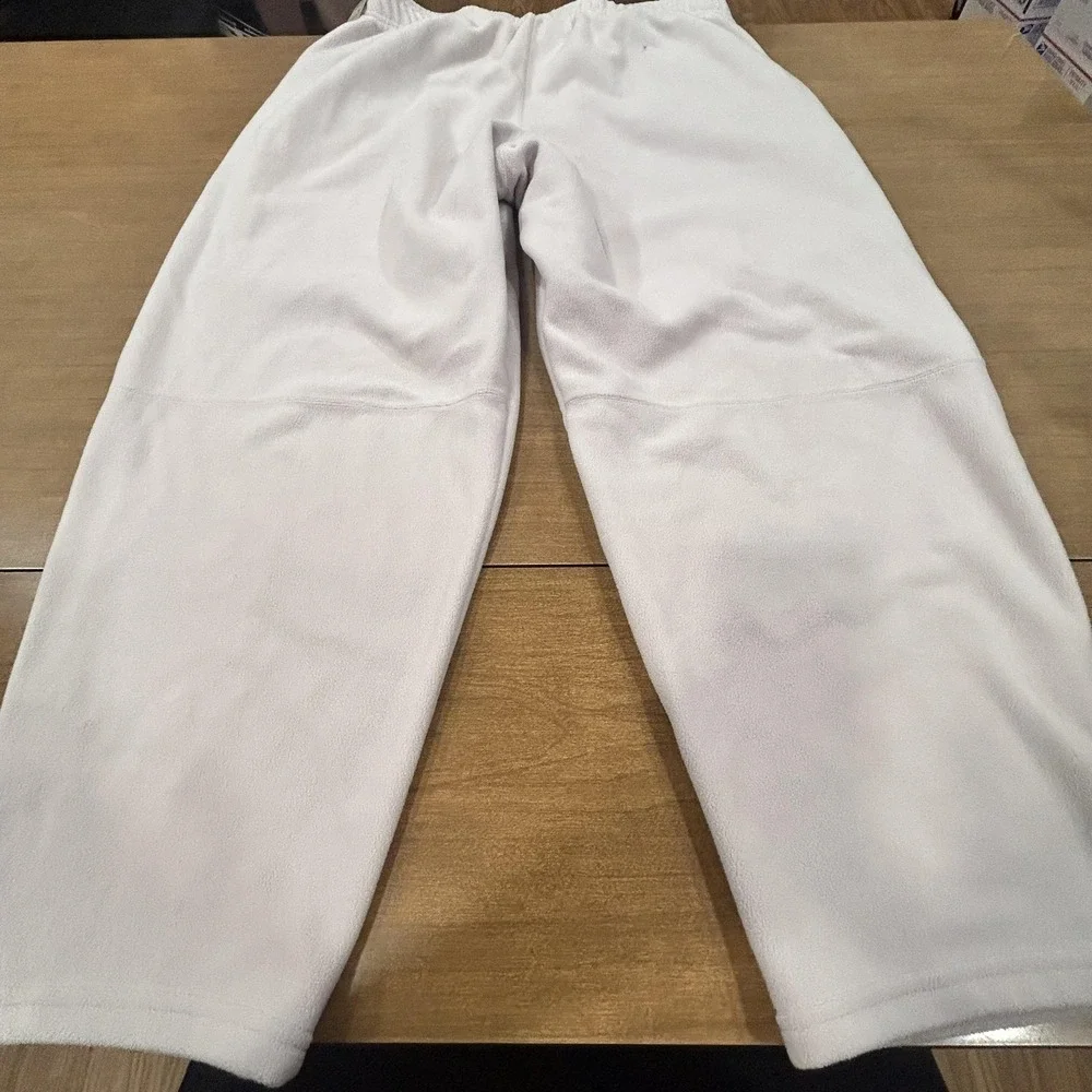 Nike Pants Womens XL Pink Therma-FIT Sweatpants Loose Fit Mid Rise Soft SPOT NWT